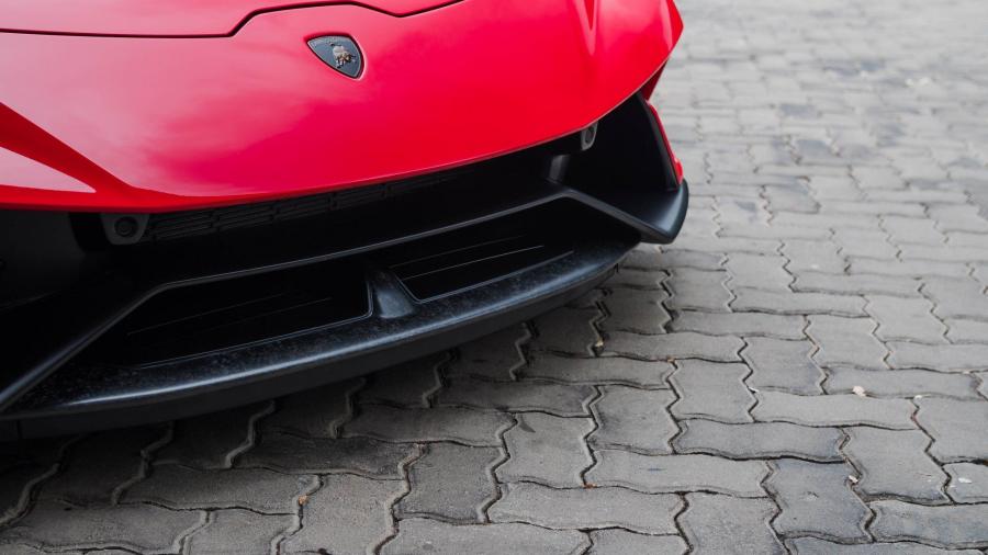 Детали экстерьера Lamborghini Huracan Performante by RACE! 2018 года  (фото 6 из 37)